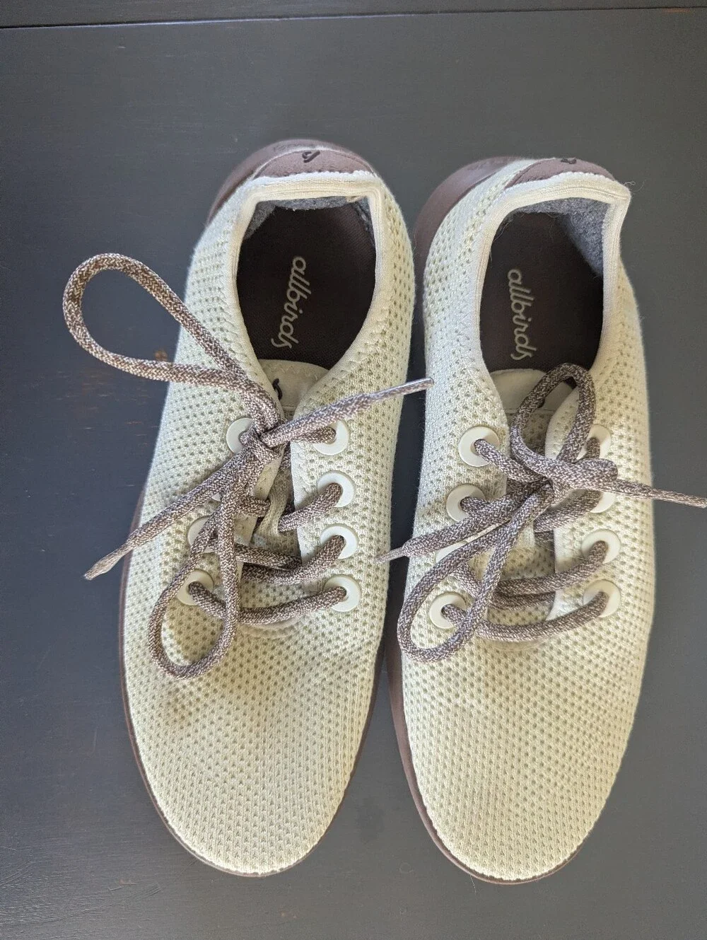 Allbirds Knit Runners. Size 8 Women. Clean. Barely Worn. Great Used Condition